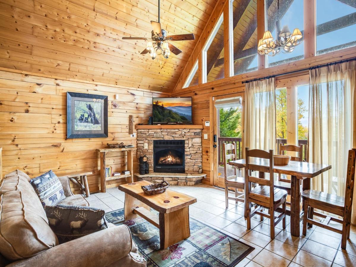 Villa Saddle Ridge à Gatlinburg Extérieur photo