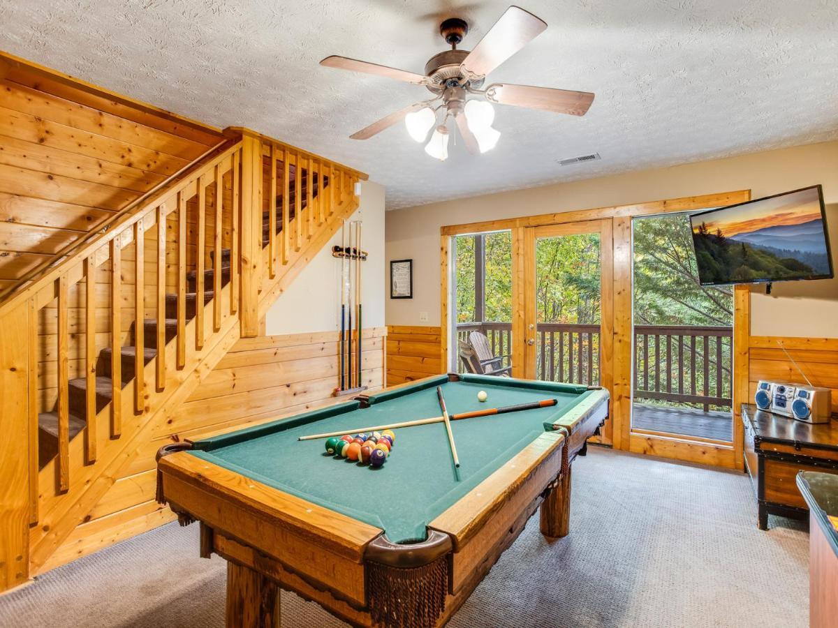 Villa Saddle Ridge à Gatlinburg Extérieur photo